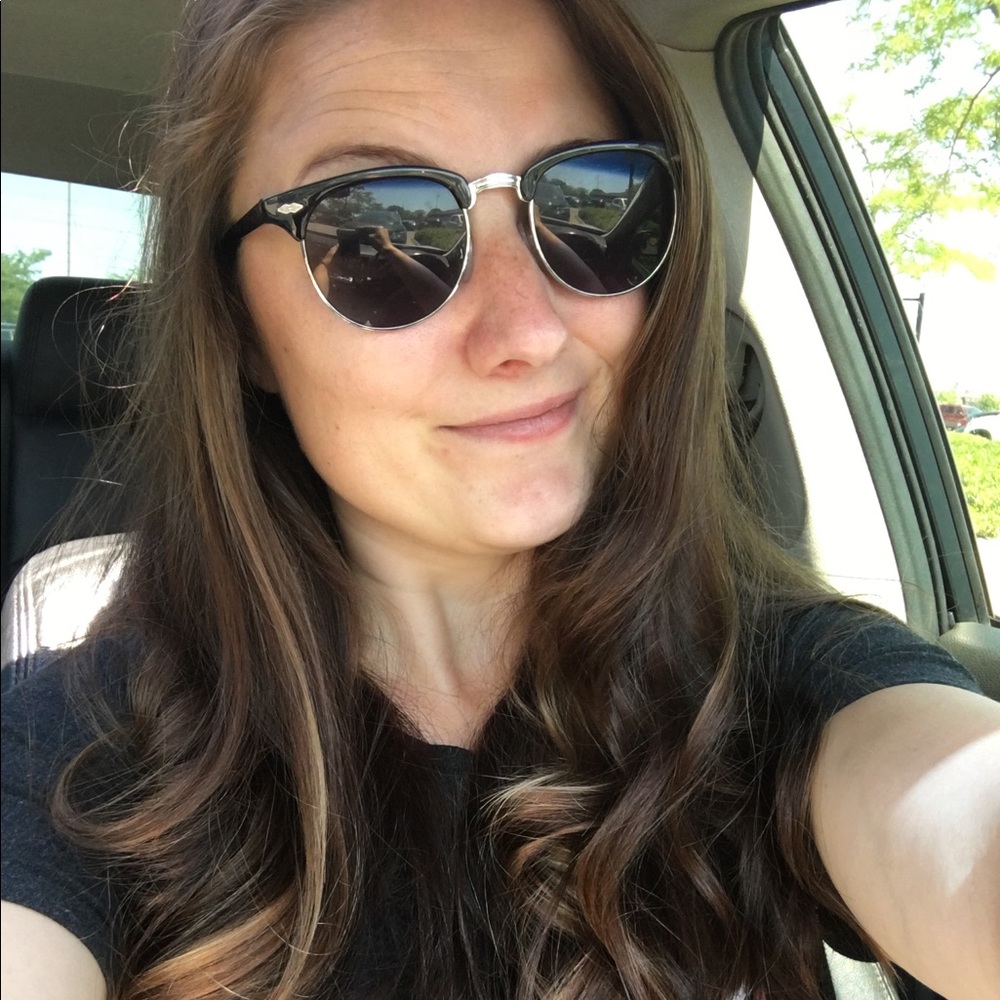 Meet your Posher, Kristina